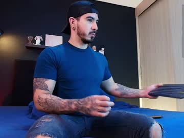 Nathan_Wolf Chaturbate stream image from January 24, 2025
