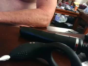 Suttond4858 Chaturbate stream image from January 24, 2025