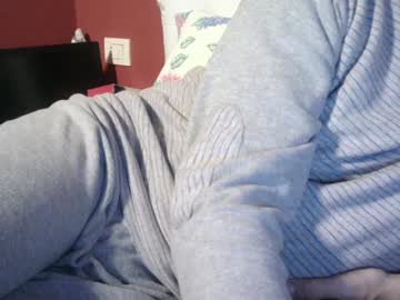 Yahe2010 Chaturbate stream image from January 24, 2025