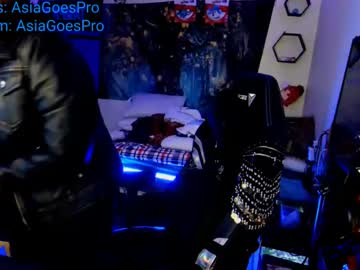 Yoursecretgirlfriend963 Chaturbate stream image from January 24, 2025