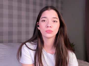 Flirtykitty_ Chaturbate stream image from January 24, 2025