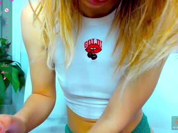 _Mari_So Chaturbate stream image from January 24, 2025