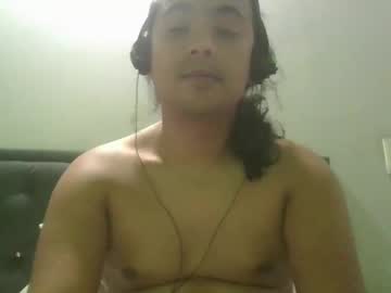 Thomasbbc25 Chaturbate stream image from January 24, 2025