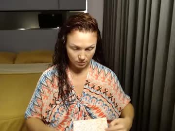 Yourmysterycharm Chaturbate stream image from January 24, 2025