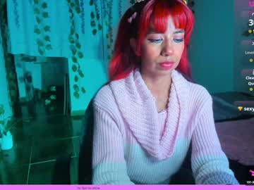 Roxanbunny Chaturbate stream image from January 24, 2025