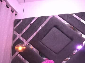 Vvioleta_ Chaturbate stream image from January 24, 2025