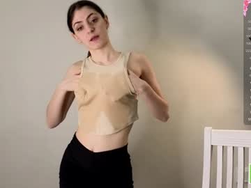 Esmaedsall Chaturbate stream image from January 24, 2025