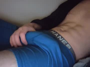 Henebeii Chaturbate stream image from January 24, 2025