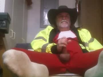 Tennredneck Chaturbate stream image from January 24, 2025