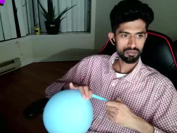 Xwuvzyew Chaturbate stream image from January 24, 2025
