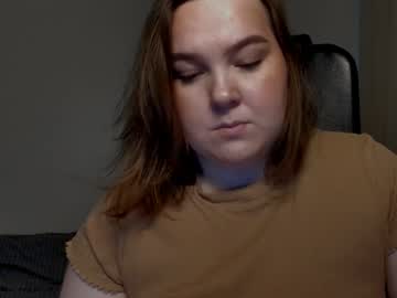 Carlytrev Chaturbate stream image from January 24, 2025