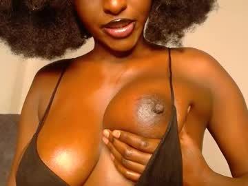 Wet_Wife_Material Chaturbate stream image from January 24, 2025
