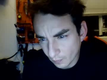 Zenthelion Chaturbate stream image from January 24, 2025