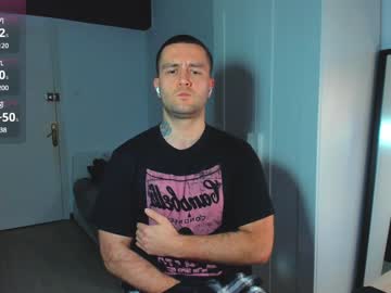 Honestandrew Chaturbate stream image from January 24, 2025