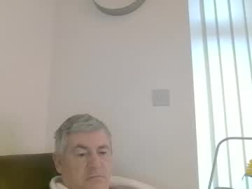 She52 Chaturbate stream image from January 24, 2025