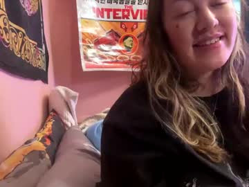 Lunastarzbby Chaturbate stream image from January 24, 2025