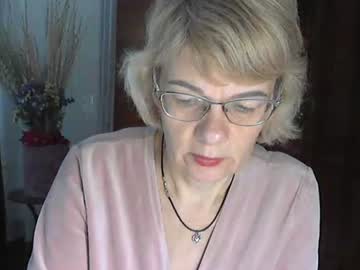 Vanillaxcreamy Chaturbate stream image from January 24, 2025