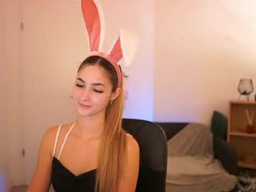 Cute_Fox_Girl_ Chaturbate stream image from January 24, 2025