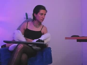 Fieramadame Chaturbate stream image from January 24, 2025