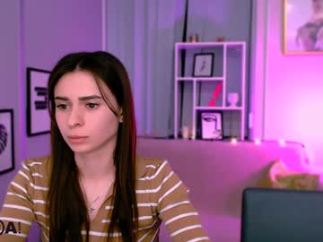 Flora_Ri Chaturbate stream image from January 24, 2025