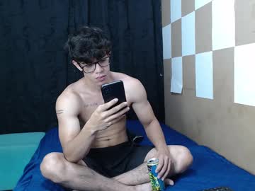 Henry_Gandy Chaturbate stream image from January 24, 2025