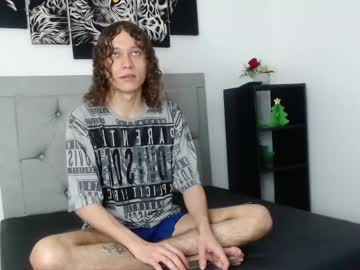 Jef_Mason44 Chaturbate stream image from January 24, 2025