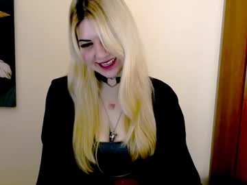 Love_Instinct Chaturbate stream image from January 24, 2025