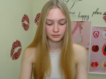_Mademoiselle_E Chaturbate stream image from January 24, 2025