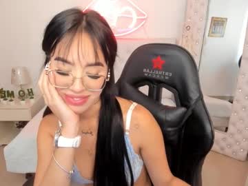 Mia_Jonnees Chaturbate stream image from January 24, 2025