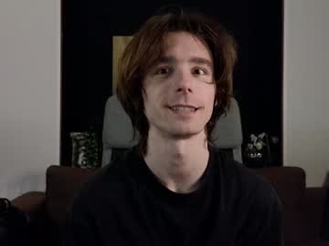Misterhult Chaturbate stream image from January 24, 2025