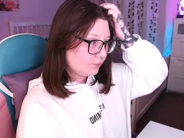 Onimoon Chaturbate stream image from January 24, 2025
