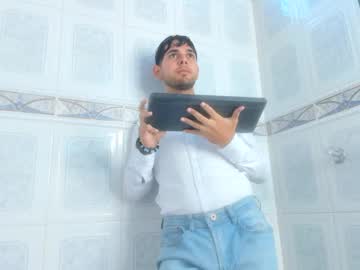 Samir_Bear Chaturbate stream image from January 24, 2025