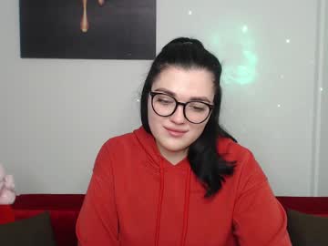 Victoriaamors Chaturbate stream image from January 24, 2025