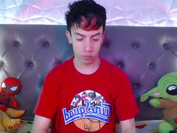 Aaron_Blink1 Chaturbate stream image from January 24, 2025