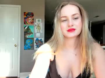 Adelletesoro Chaturbate stream image from January 24, 2025