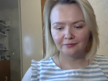Blueeyed_Angel Chaturbate stream image from January 24, 2025