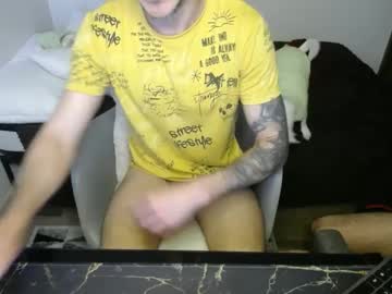Bossking019 Chaturbate stream image from January 24, 2025