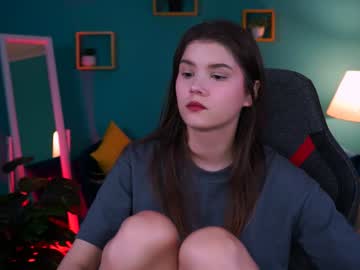 Evathopson Chaturbate stream image from January 24, 2025