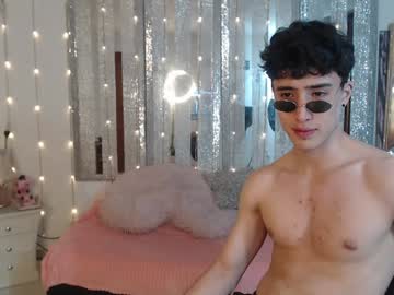 Gojo_Satoru_18 Chaturbate stream image from January 24, 2025