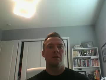 Lovethewomen10 Chaturbate stream image from January 24, 2025