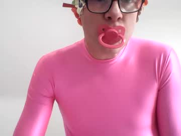 Sissyforkeke Chaturbate stream image from January 24, 2025