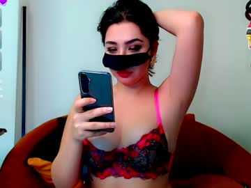 Squirtgamee Chaturbate stream image from January 24, 2025