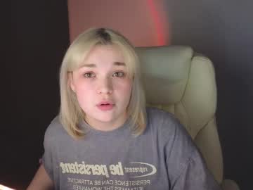 White_Misa Chaturbate stream image from January 24, 2025