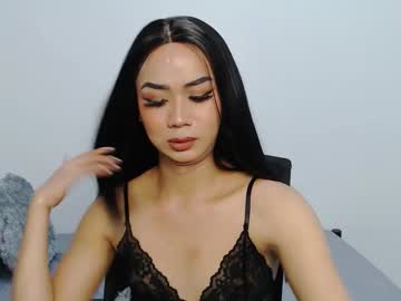 Zialustts Chaturbate stream image from January 24, 2025