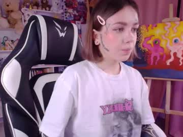 Katrinuwu Chaturbate stream image from January 24, 2025