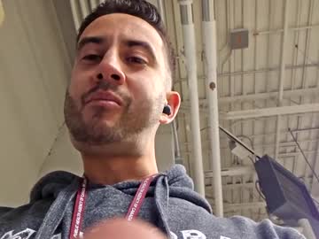 Peteypete204 Chaturbate stream image from January 24, 2025