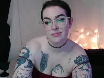 Vixinvvitch stream image from January 24, 2025