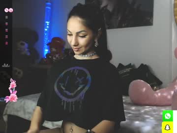 Evelynaisha Chaturbate stream image from January 24, 2025