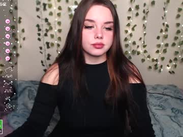 Kayacherry Chaturbate stream image from January 24, 2025