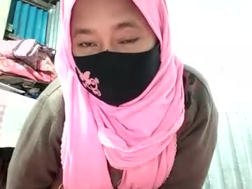 Mistyakter33 Chaturbate stream image from January 24, 2025